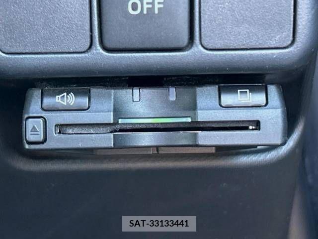 Toyota AQUA 2014-07 389345-7