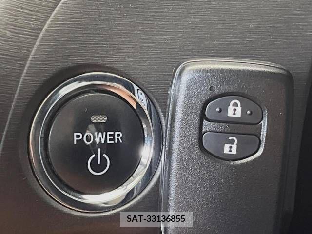 Toyota PRIUS 2011-08 347576-4