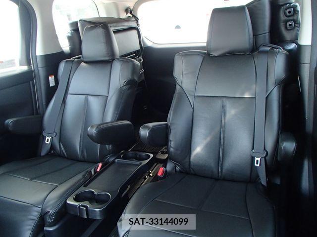 Toyota ALPHARD 2018-11 388966-10