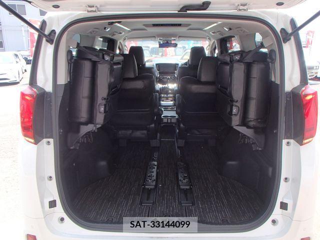 Toyota ALPHARD 2018-11 388966-12