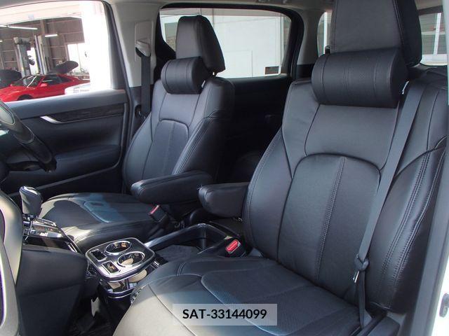 Toyota ALPHARD 2018-11 388966-9