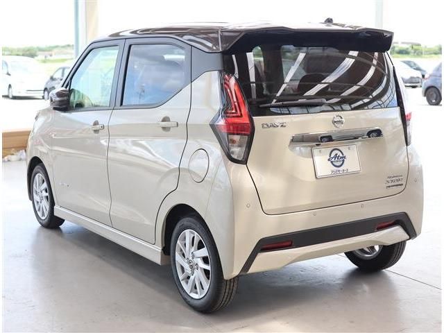 Nissan DAYZ 2023-08 189880-22