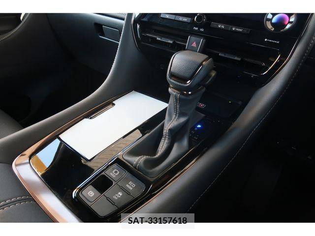 Toyota ALPHARD 2023-08 210982-17