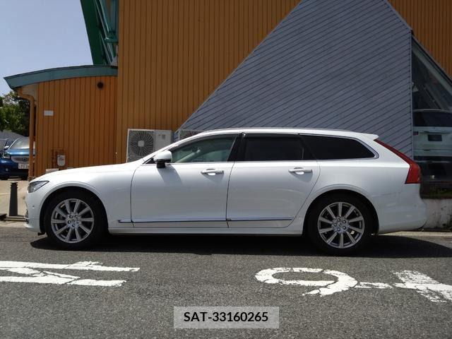 Volvo V90 2019-03 288692-11