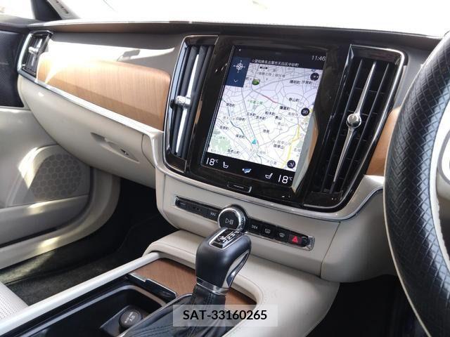 Volvo V90 2019-03 288692-6