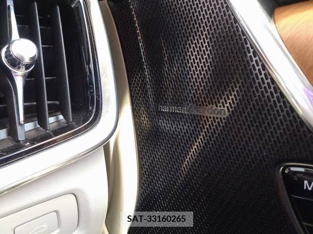 Volvo V90 2019-03 288692-10