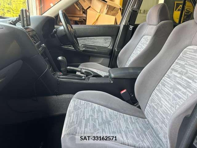 Nissan SKYLINE 2001-01 244837-17