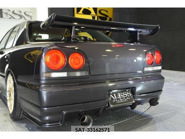 Nissan SKYLINE 2001-01 244837-8
