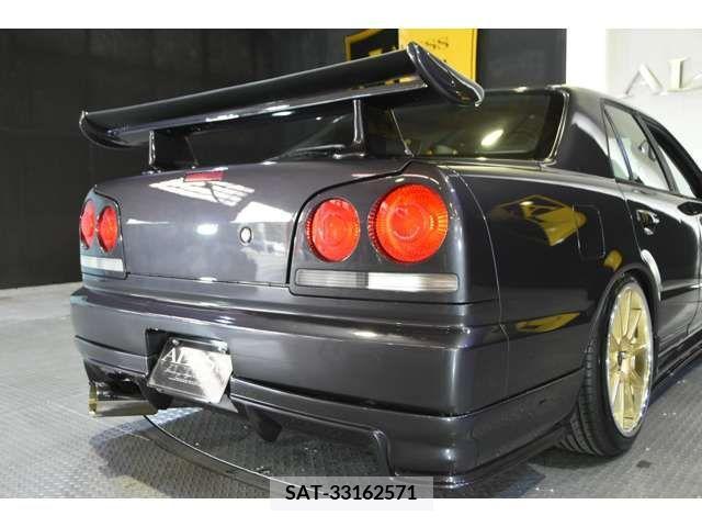 Nissan SKYLINE 2001-01 244837-3