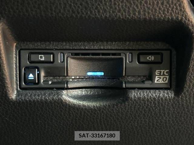 Toyota VOXY 2023-10 289993-5