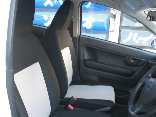Daihatsu MIRA ES 2018-03 184487-2