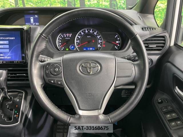 Toyota NOAH 2015-06 279505-12
