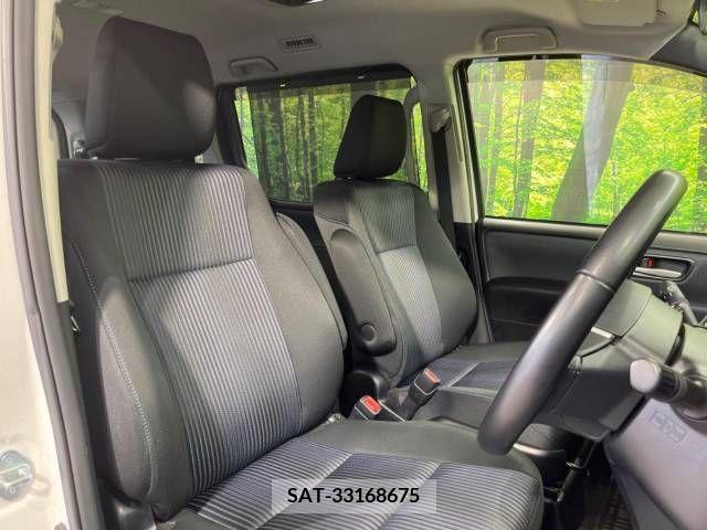 Toyota NOAH 2015-06 279505-8