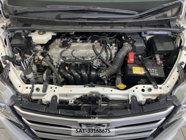 Toyota NOAH 2015-06 279505-19