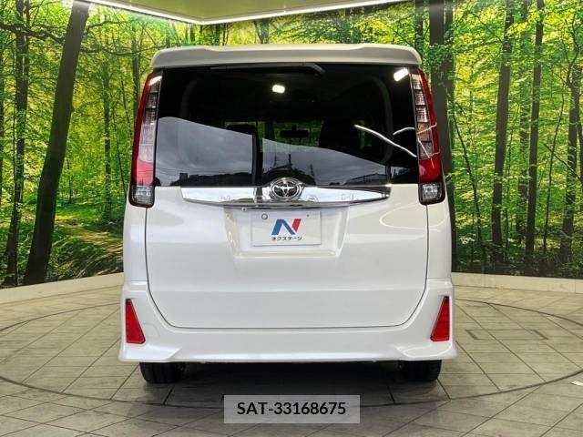 Toyota NOAH 2015-06 279505-16