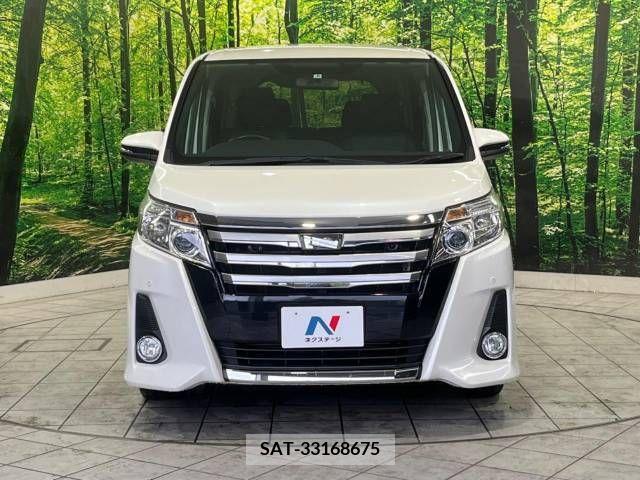 Toyota NOAH 2015-06 279505-15
