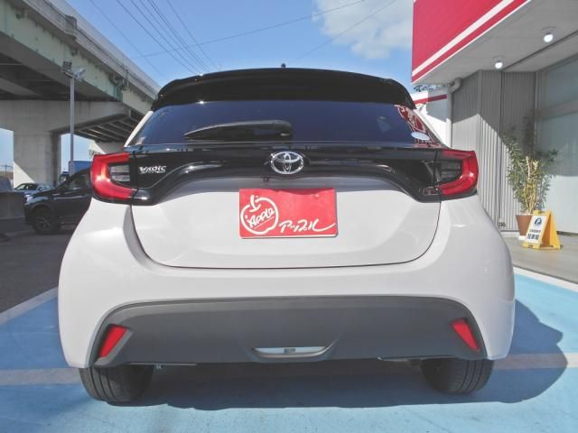 Toyota YARIS 2020-03 194299-6