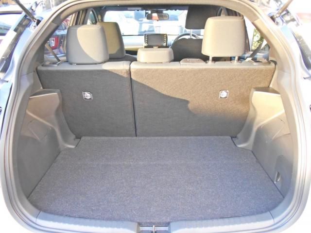Toyota YARIS 2020-03 194299-9