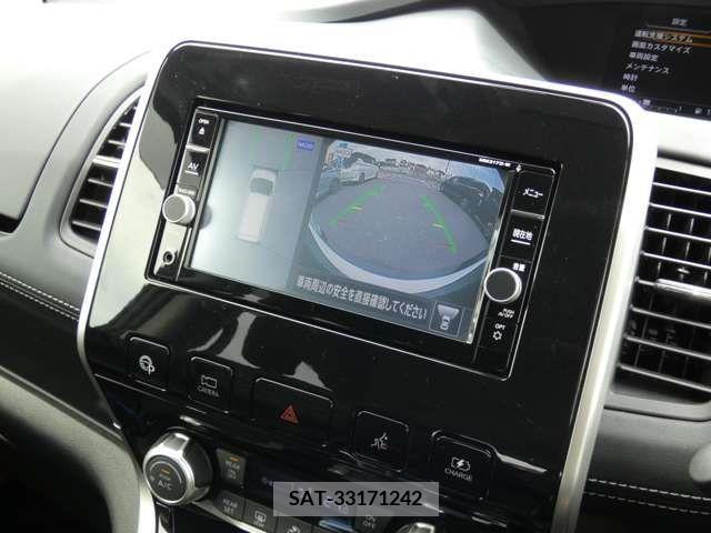 Nissan SERENA 2018-01 284229-12