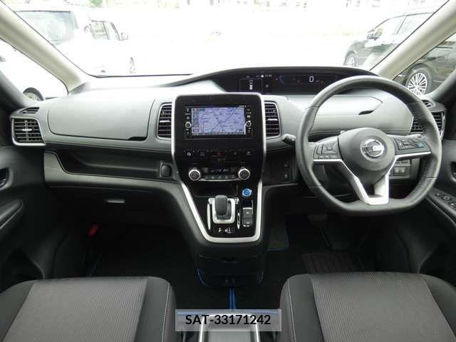 Nissan SERENA 2018-01 284229-1
