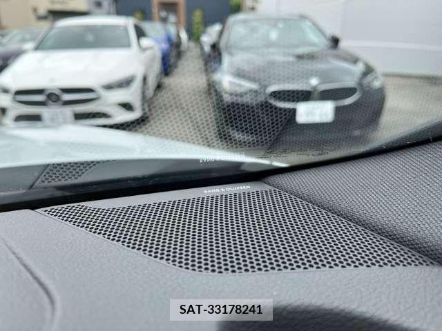 Audi E-TRON 2022-10 376867-4