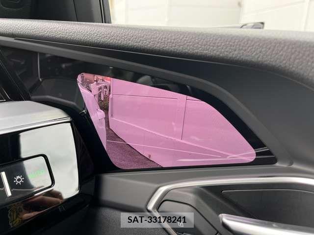 Audi E-TRON 2022-10 376867-6