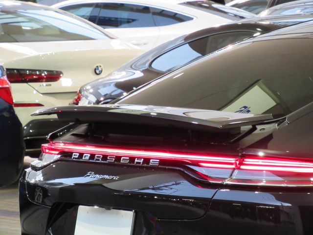 Porsche PANAMERA 2022-06 183143-23