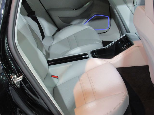 Porsche PANAMERA 2022-06 183143-7