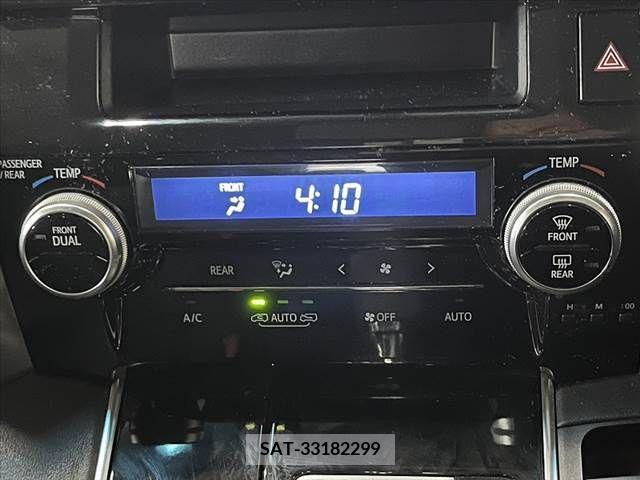 Toyota VELLFIRE 2017-05 227944-5