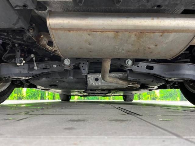 Toyota PRIUS 2019-07 10558-19