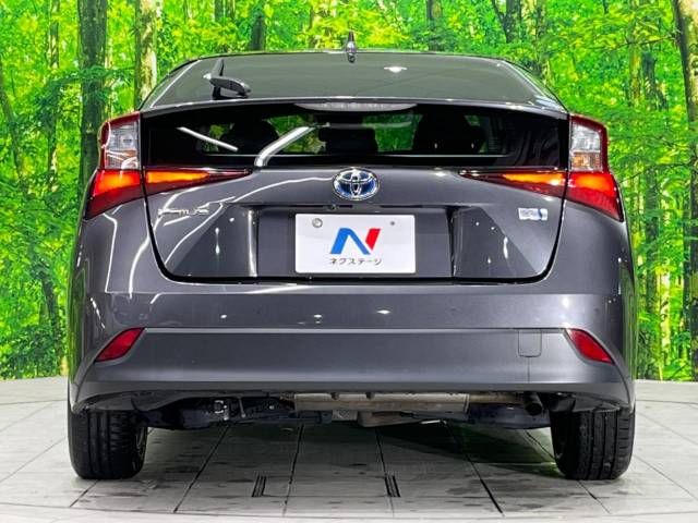 Toyota PRIUS 2019-07 10558-17