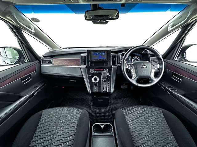 Mitsubishi DELICA D5 2021-12 534-5