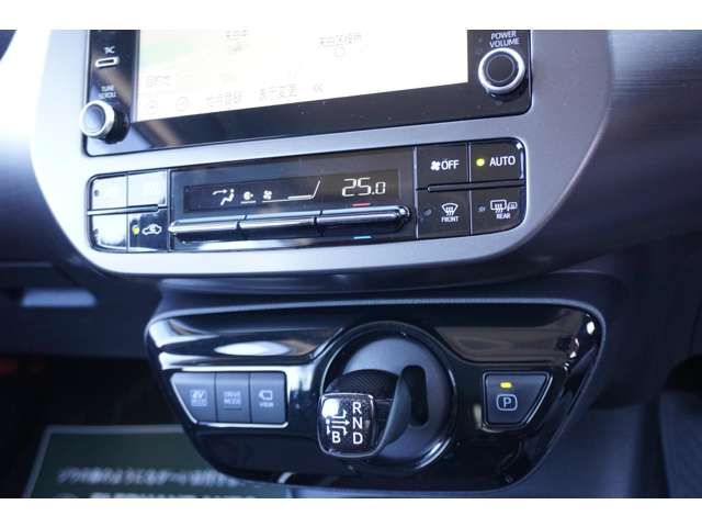 Toyota PRIUS 2021-08 5366-12