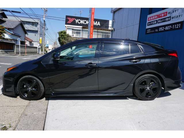 Toyota PRIUS 2021-08 5366-15