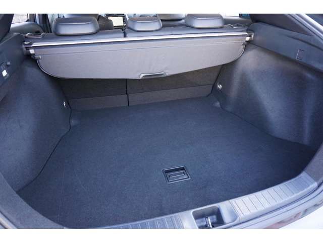 Toyota PRIUS 2021-08 5366-18