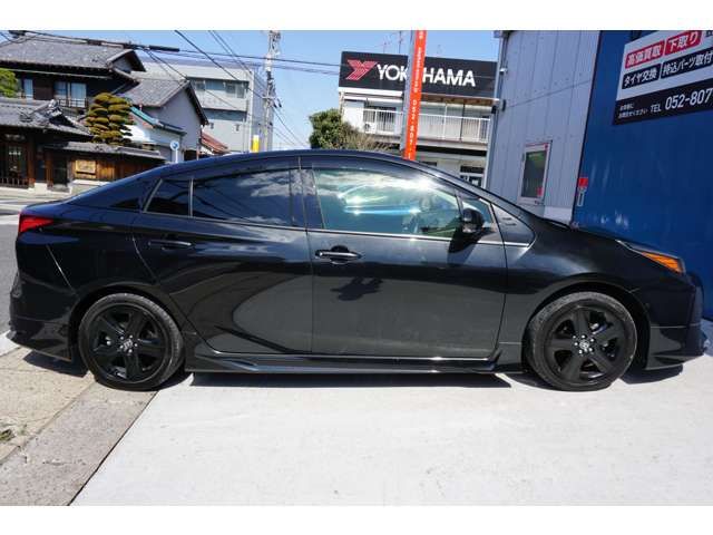 Toyota PRIUS 2021-08 5366-14