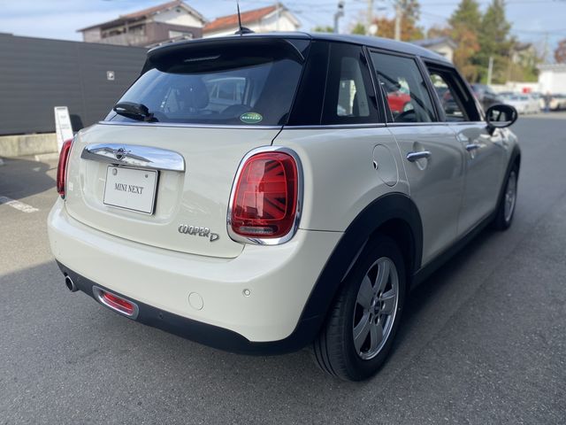Bmw MINI 2020-03 194928-6