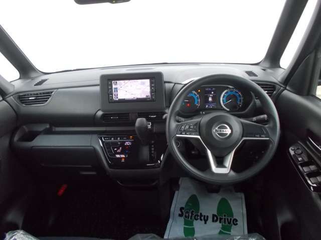 Nissan ROOX 2021-03 7642-3