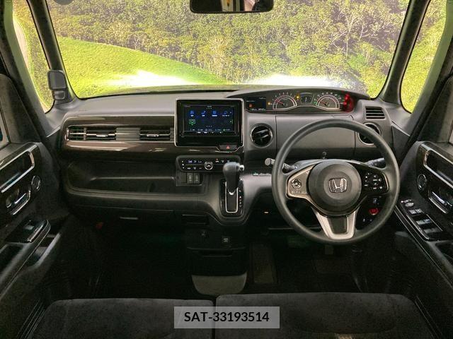 Honda N BOX CUSTOM 2019-04 364985-1