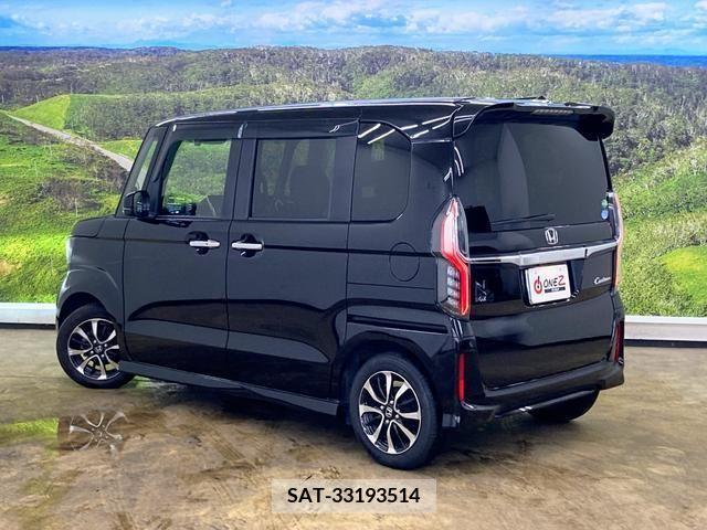Honda N BOX CUSTOM 2019-04 364985-18