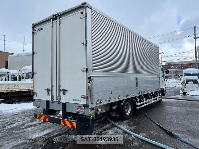 Hino RANGER 2018-08 302571-18