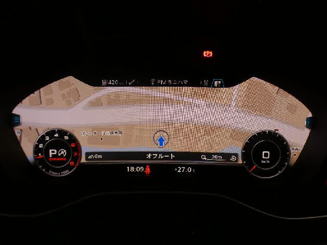 Audi A4 2017-05 8158-9