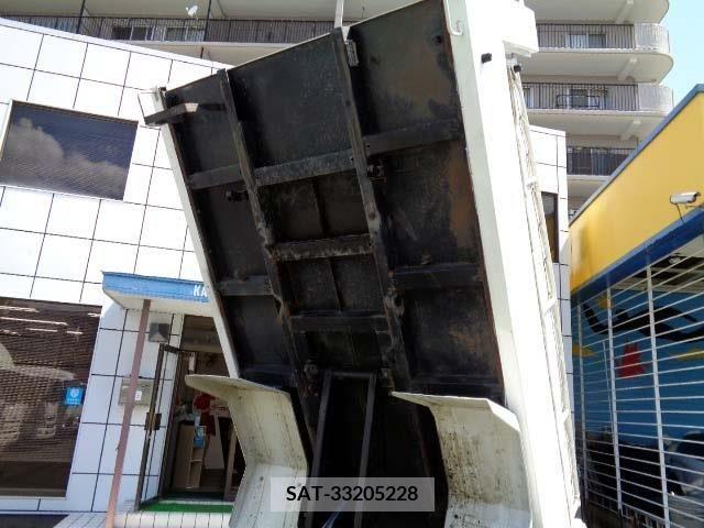 Hino DUTRO 2018-10 320408-13