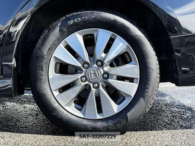 Honda e 2013-06 219929-3