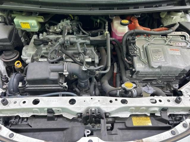 Toyota AQUA 2012-12 16054-18