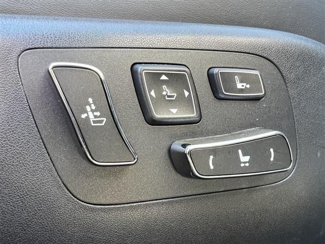 Lexus LS 2013-12 6232-17