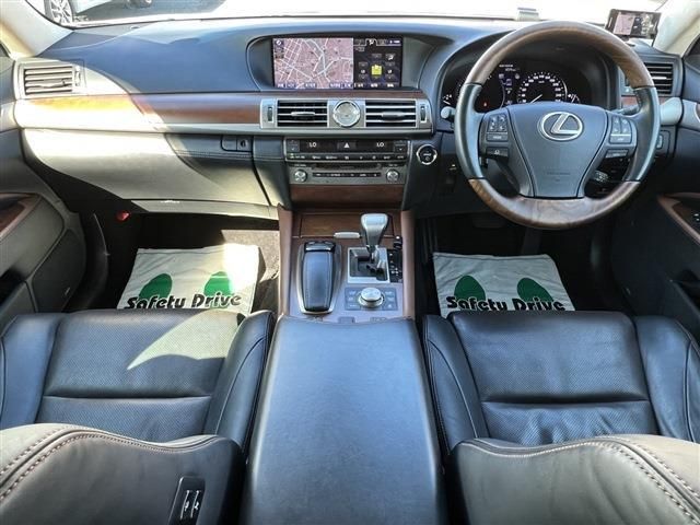 Lexus LS 2013-12 6232-10