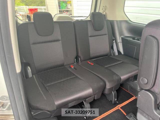 Nissan SERENA 2018-05 284238-12