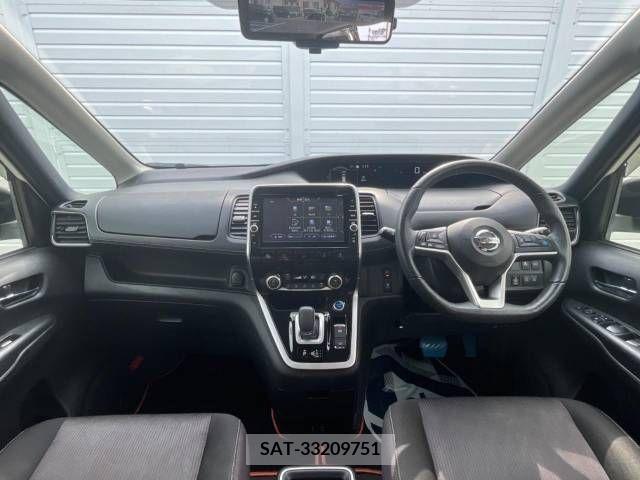 Nissan SERENA 2018-05 284238-1