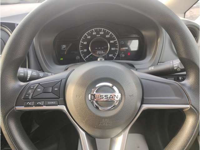 Nissan NOTE 2019-05 195649-5